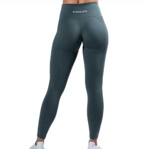 Alphalete Halo Legging